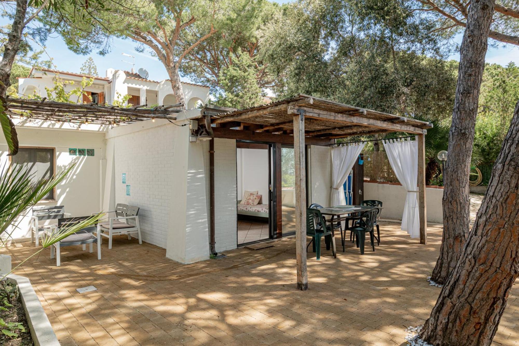 Casa Donatella, In Riva Al Mare! Villa Cala Liberotto Exterior photo